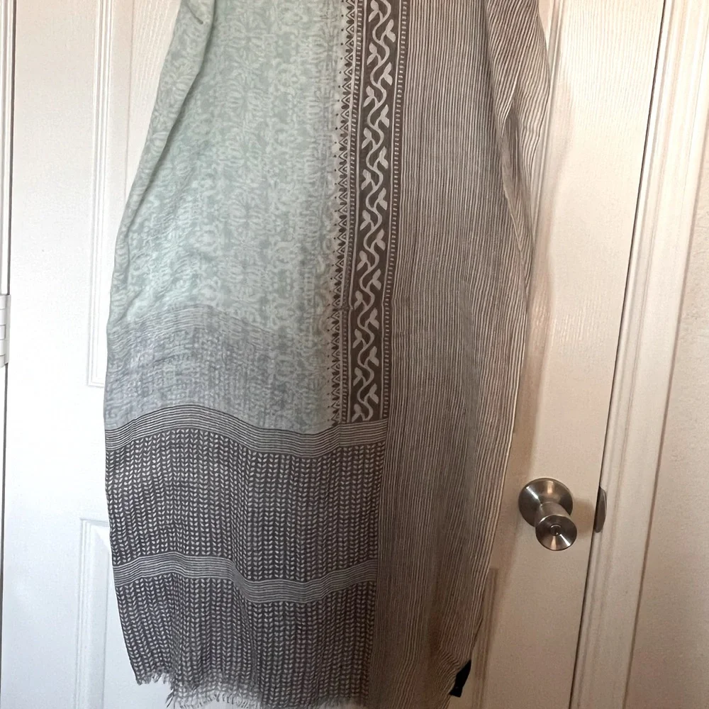 Steve Madden Scarf